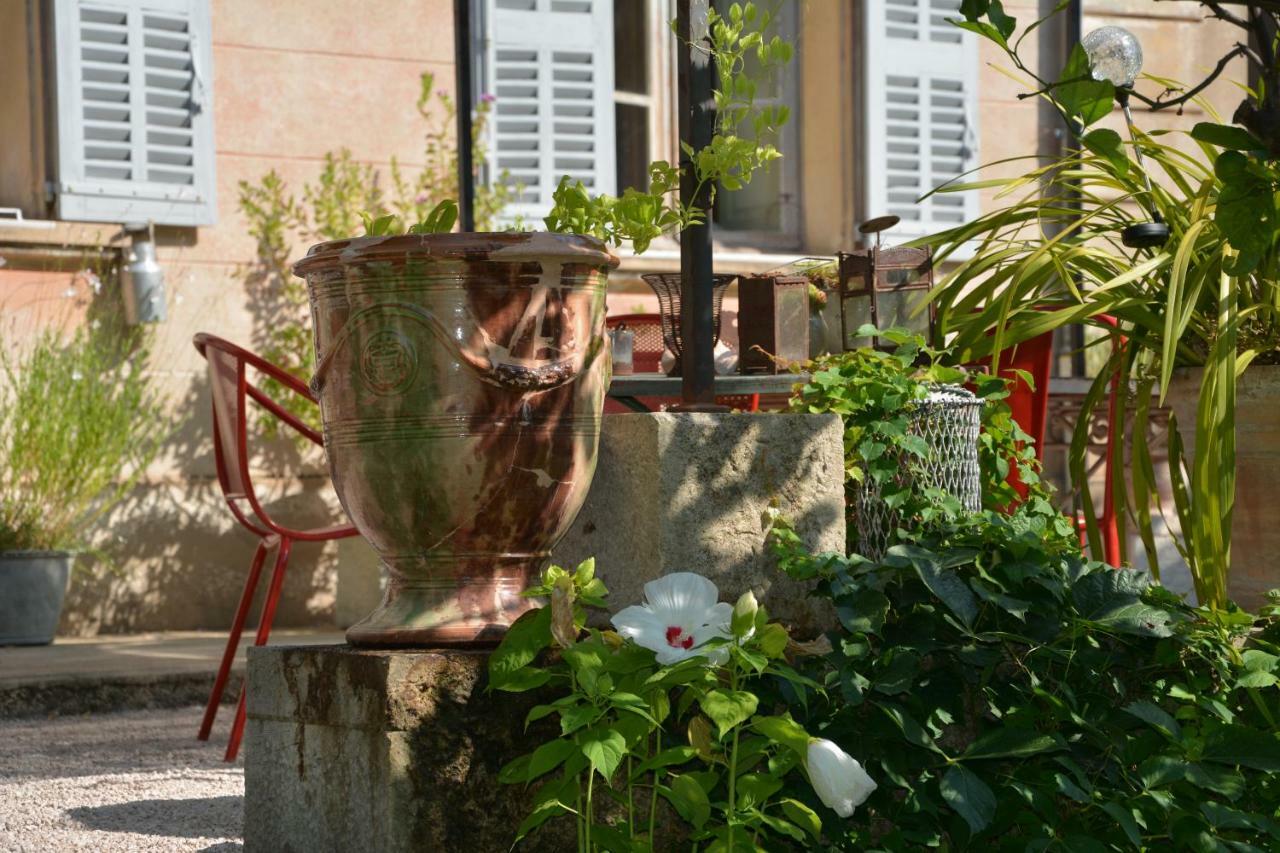 Les Passiflores Γκρας Εξωτερικό φωτογραφία